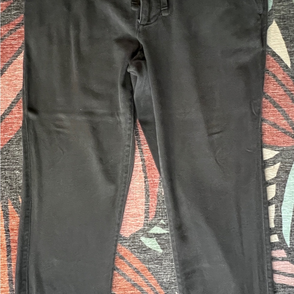 Old Navy Gray Straight-Leg Pants - Picture 3 of 9